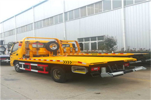 江苏路附近拖车救援搭电